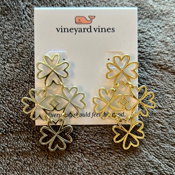 Vineyard Vines gold earrings. 1 3/4” x 1 1/4” - Picture 1 of 3